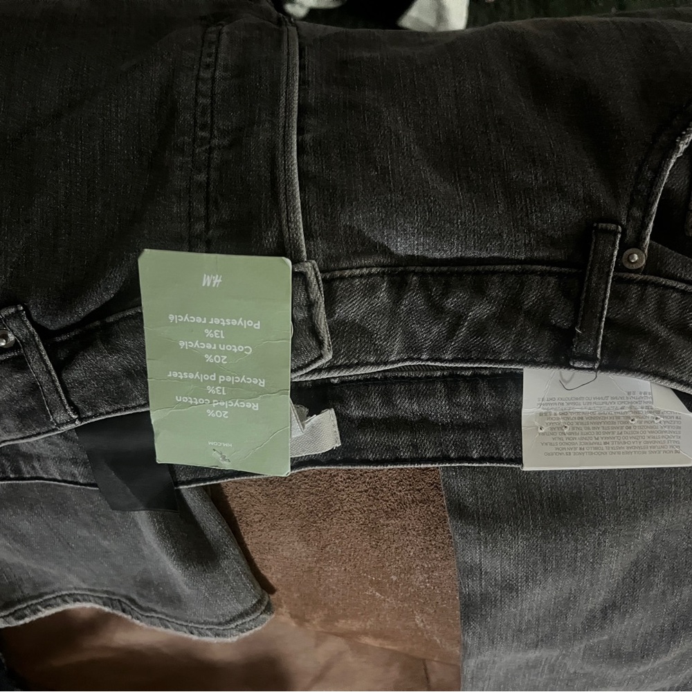 H&M Women's Dark Gray Straight Leg Jeans